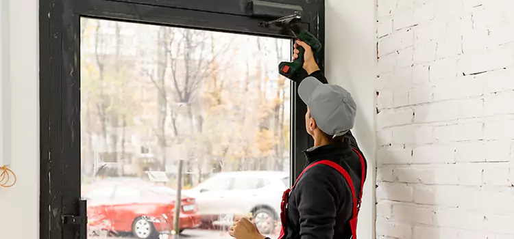 Comprehensive Door Closer Services in Oak Ridge, FL
