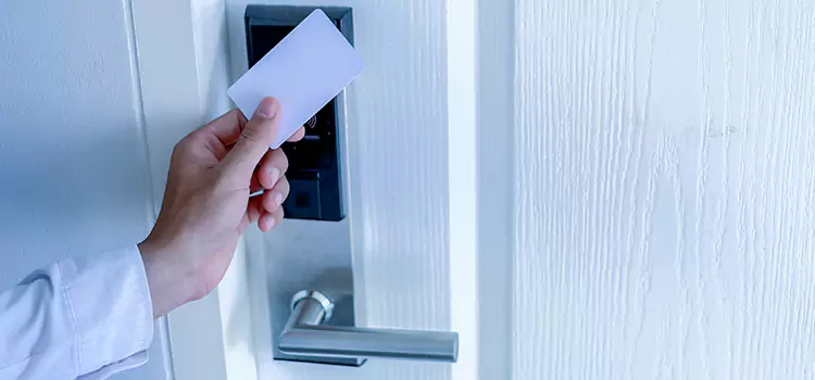 Why Choose Us for Your Keycard Lock Installation in Oak Ridge, FL?
