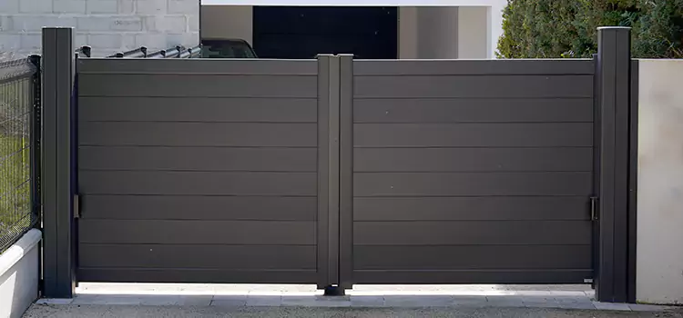 Common Residential Gate Issues We Resolve in Oak Ridge, FL