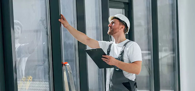 Comprehensive Solutions for Your Sticking Doors in Oak Ridge, FL