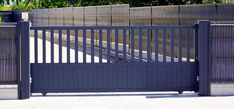 Driveway Gate Installation Contractors Oak Ridge