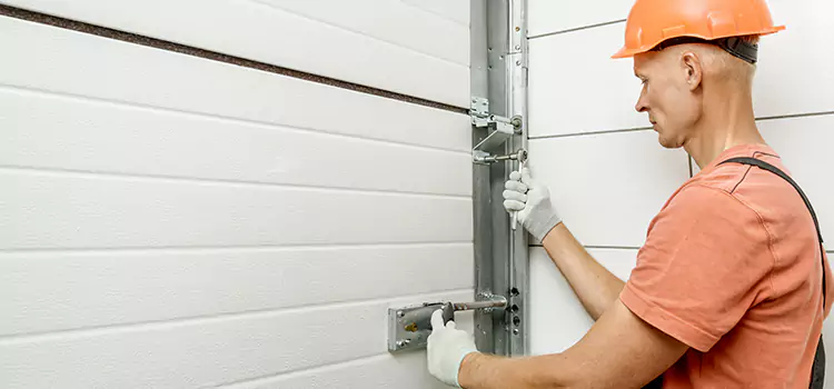Why Choose Us for Garage Door Lock Services in Oak Ridge, FL?